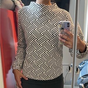 Anthropologie W5 Geometric going out top